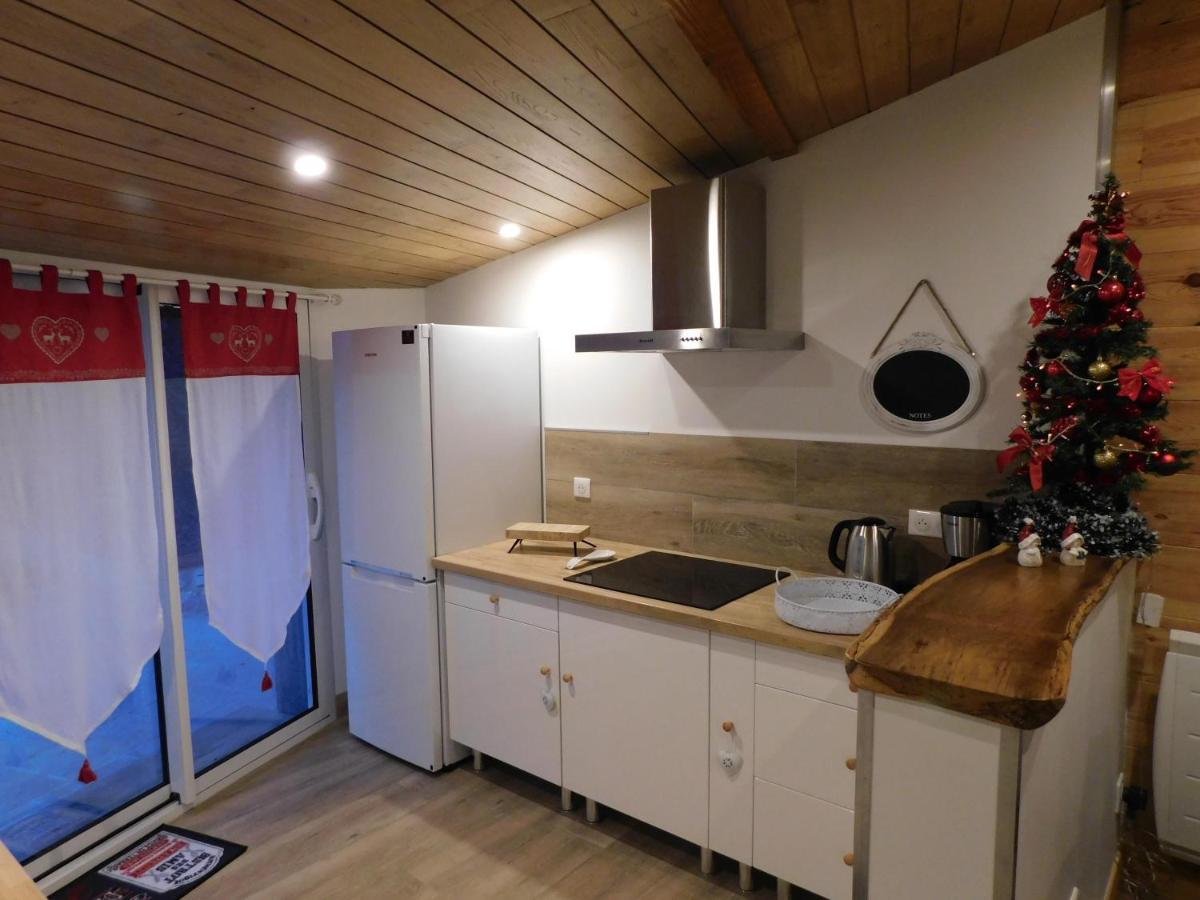 Logement Paisible A La Campagne Aubarede Exteriér fotografie