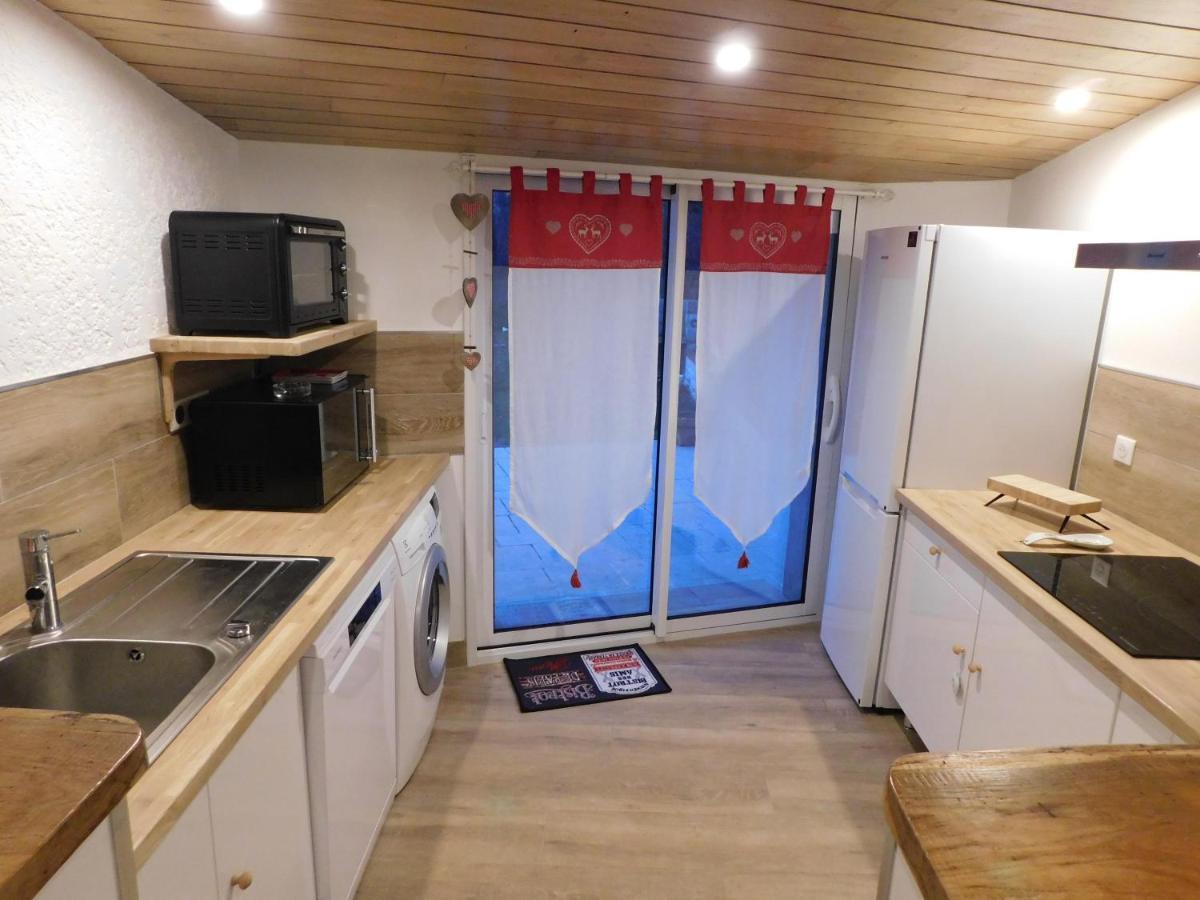 Logement Paisible A La Campagne Aubarede Exteriér fotografie